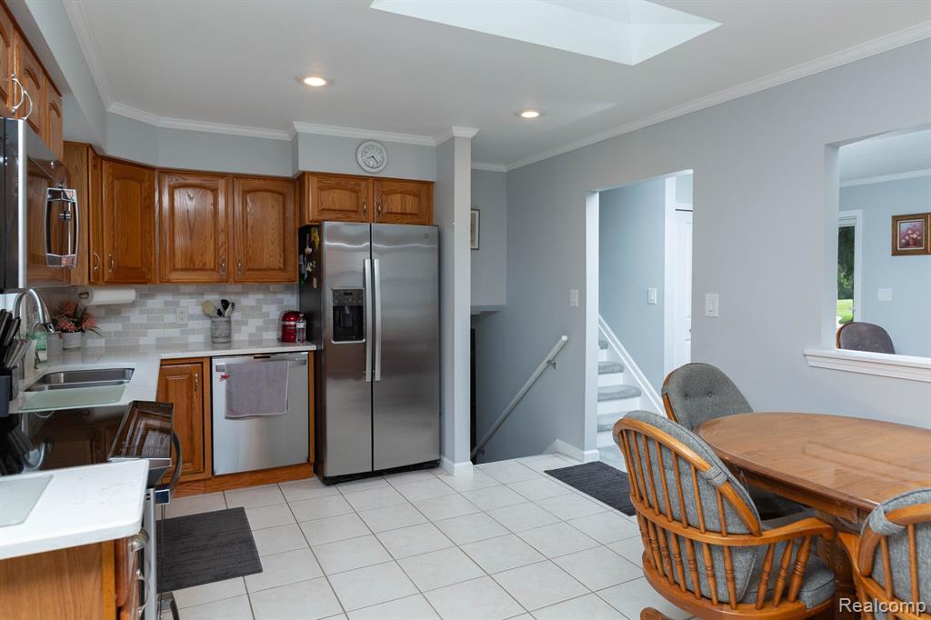 9026 Woodside Road Northville, MI 48167 - Photo 2 of 56
