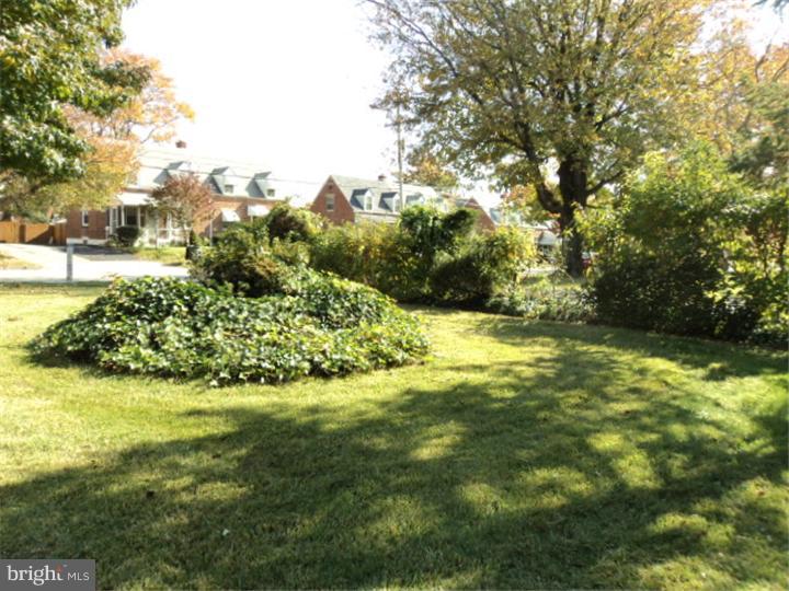 739 Fairview Road Swarthmore, PA 19081 - Photo 5 of 18 Front Yard