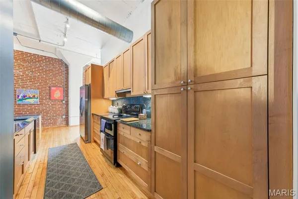 $214,900 | 1010 St Charles Street, Unit 704, St. Louis, MO 63101