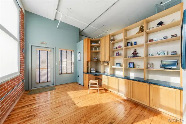 $214,900 | 1010 St Charles Street, Unit 704, St. Louis, MO 63101