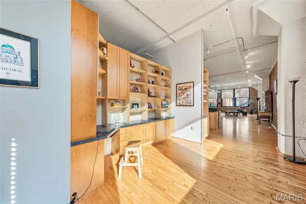 $214,900 | 1010 St Charles Street, Unit 704, St. Louis, MO 63101