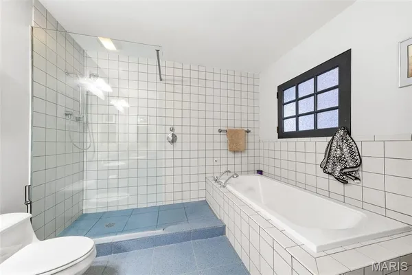 $214,900 | 1010 St Charles Street, Unit 704, St. Louis, MO 63101