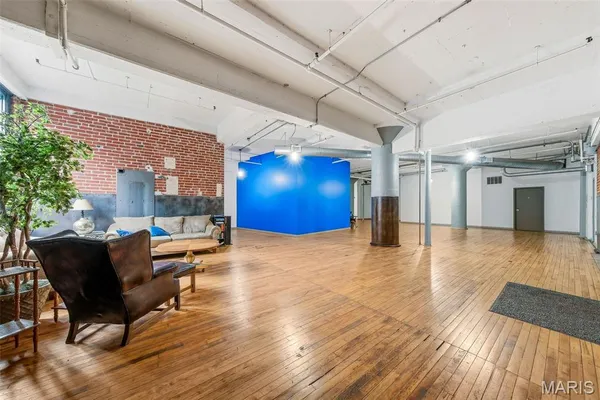 $214,900 | 1010 St Charles Street, Unit 704, St. Louis, MO 63101