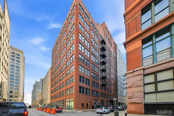 $214,900 | 1010 St Charles Street, Unit 704, St. Louis, MO 63101