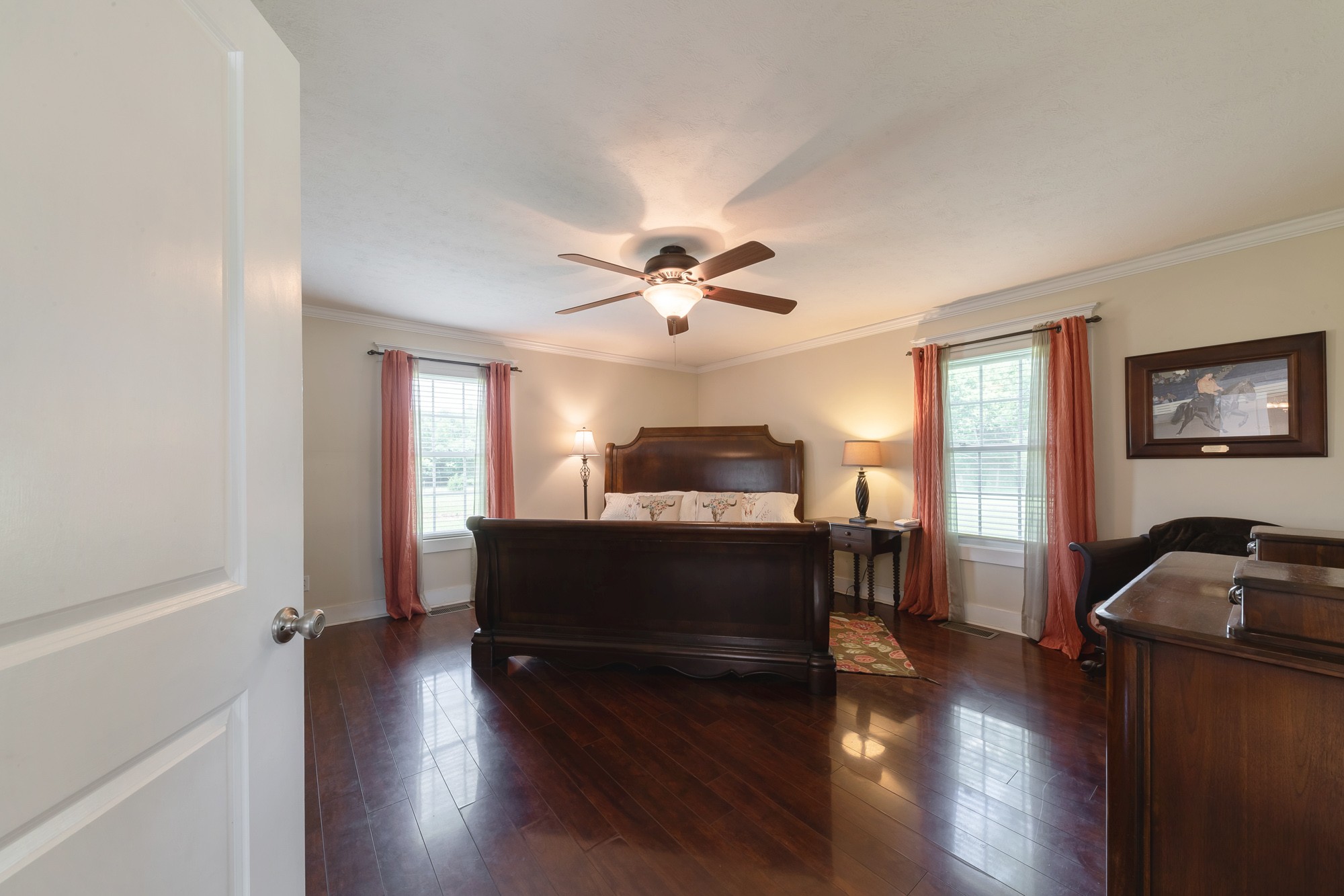2446 Warner Bridge Road Shelbyville, TN 37160 - Photo 14 of 42 a living room with furniture and a chandelier
