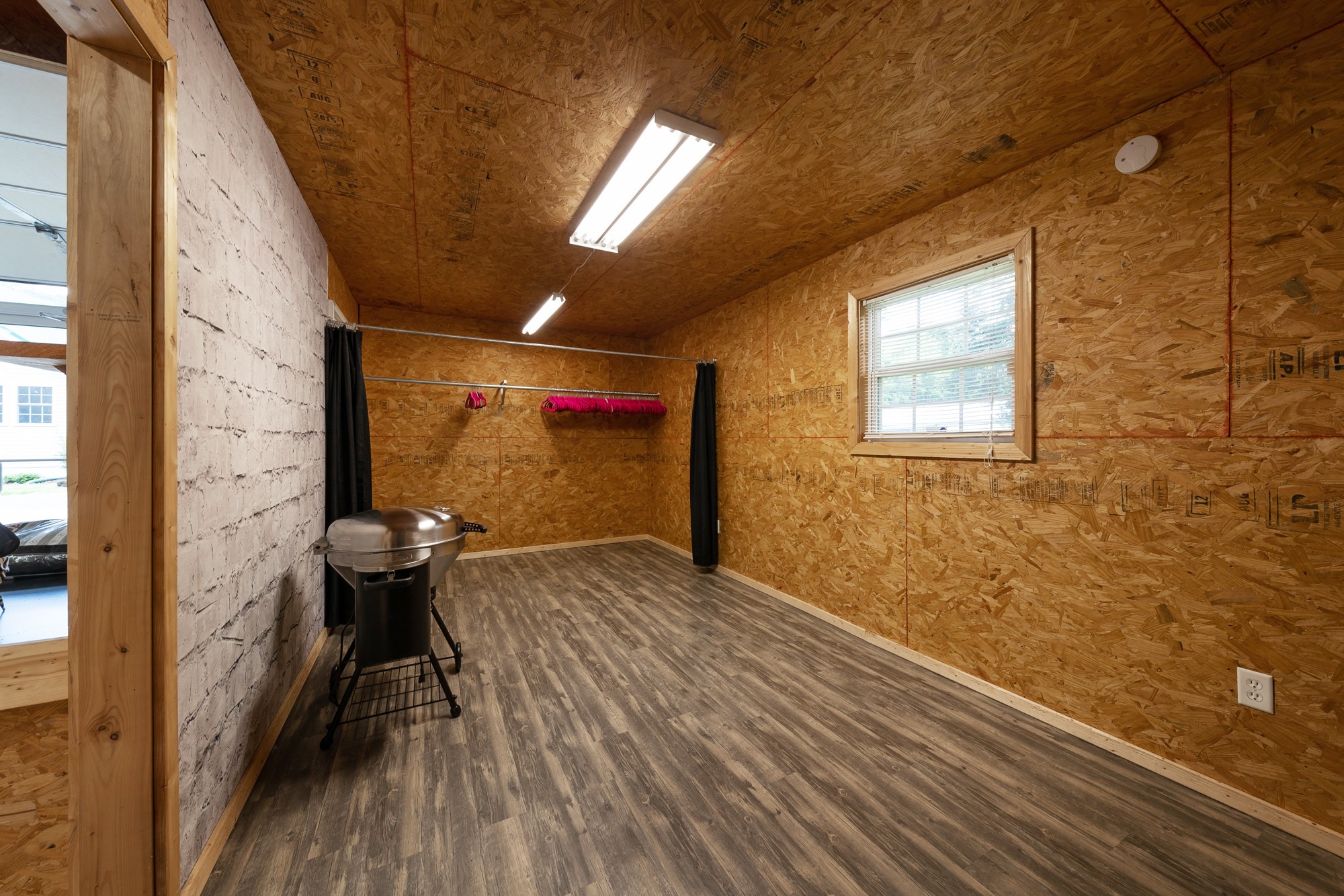 2446 Warner Bridge Road Shelbyville, TN 37160 - Photo 31 of 42 a view of empty room with wooden floor and fan