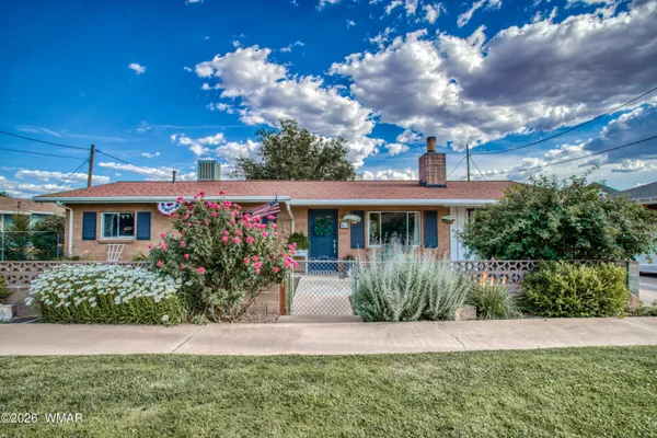 $359,000 | 67 East 1st S Street, Snowflake, AZ 85937