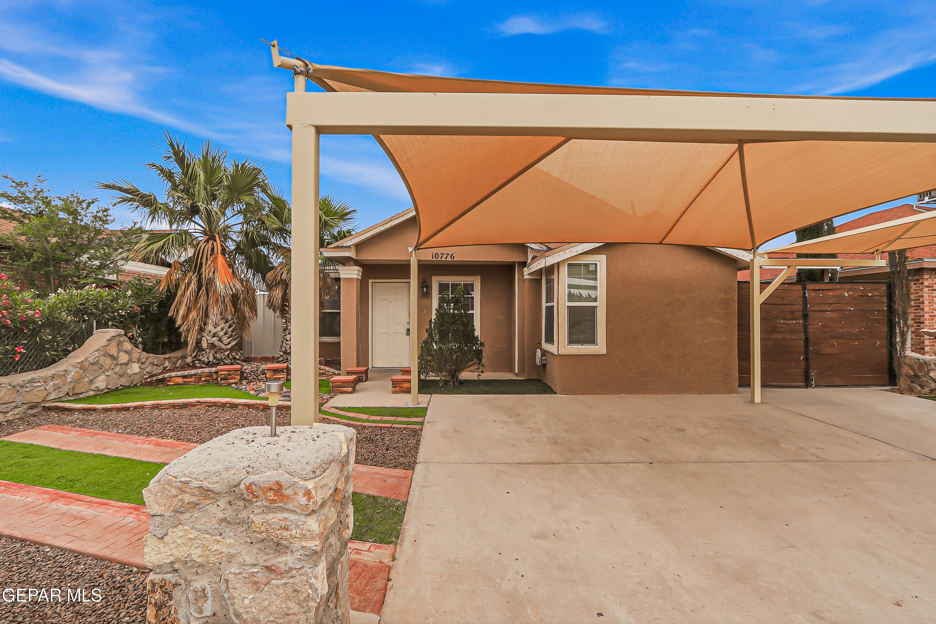 10776 Spring Valley Circle Socorro, TX 79927 - Photo 12 of 32 22-print-IMG_2680