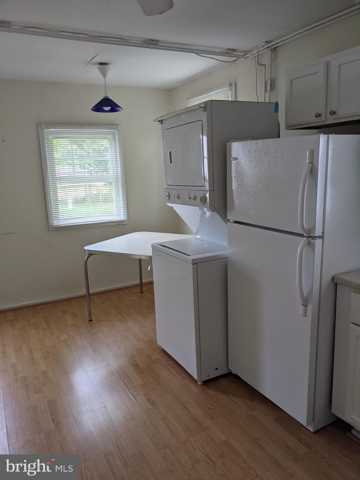 1613 Midland Road Edgewater, MD 21037 - Photo 6 of 13 eat in kitchen