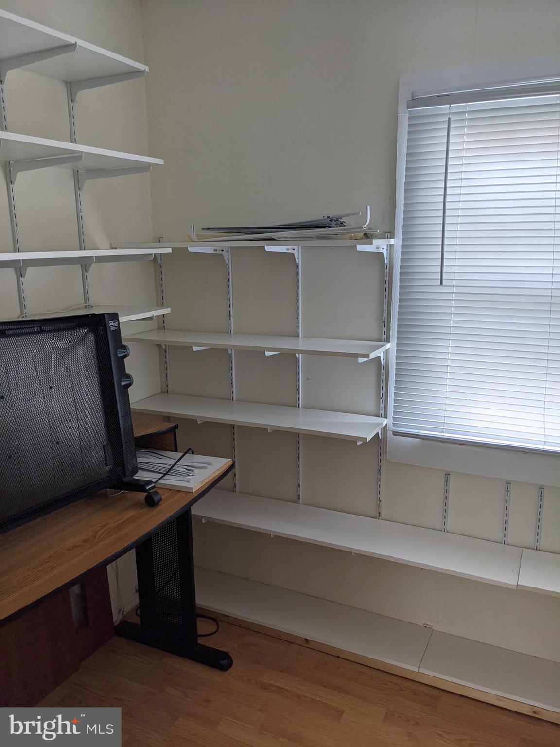 1613 Midland Road Edgewater, MD 21037 - Photo 8 of 13 office or walk in closet