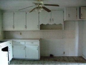 124 Mayflower Road Johnson City, TN 37601 - Photo 3 of 8 Kitchen
