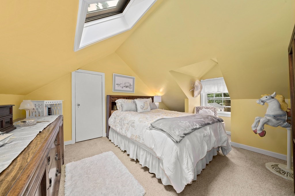 11 Durant Road Weymouth, MA 02190 - Photo 32 of 38 Gallery Image 32