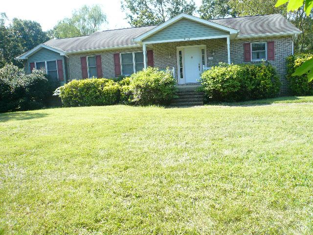 119 Sandy Ridge Road Waynesboro, VA 22980 - Photo 3 of 18 Gallery Image 3