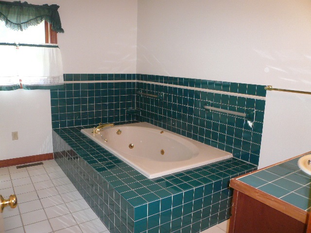 119 Sandy Ridge Road Waynesboro, VA 22980 - Photo 9 of 18 Gallery Image 9