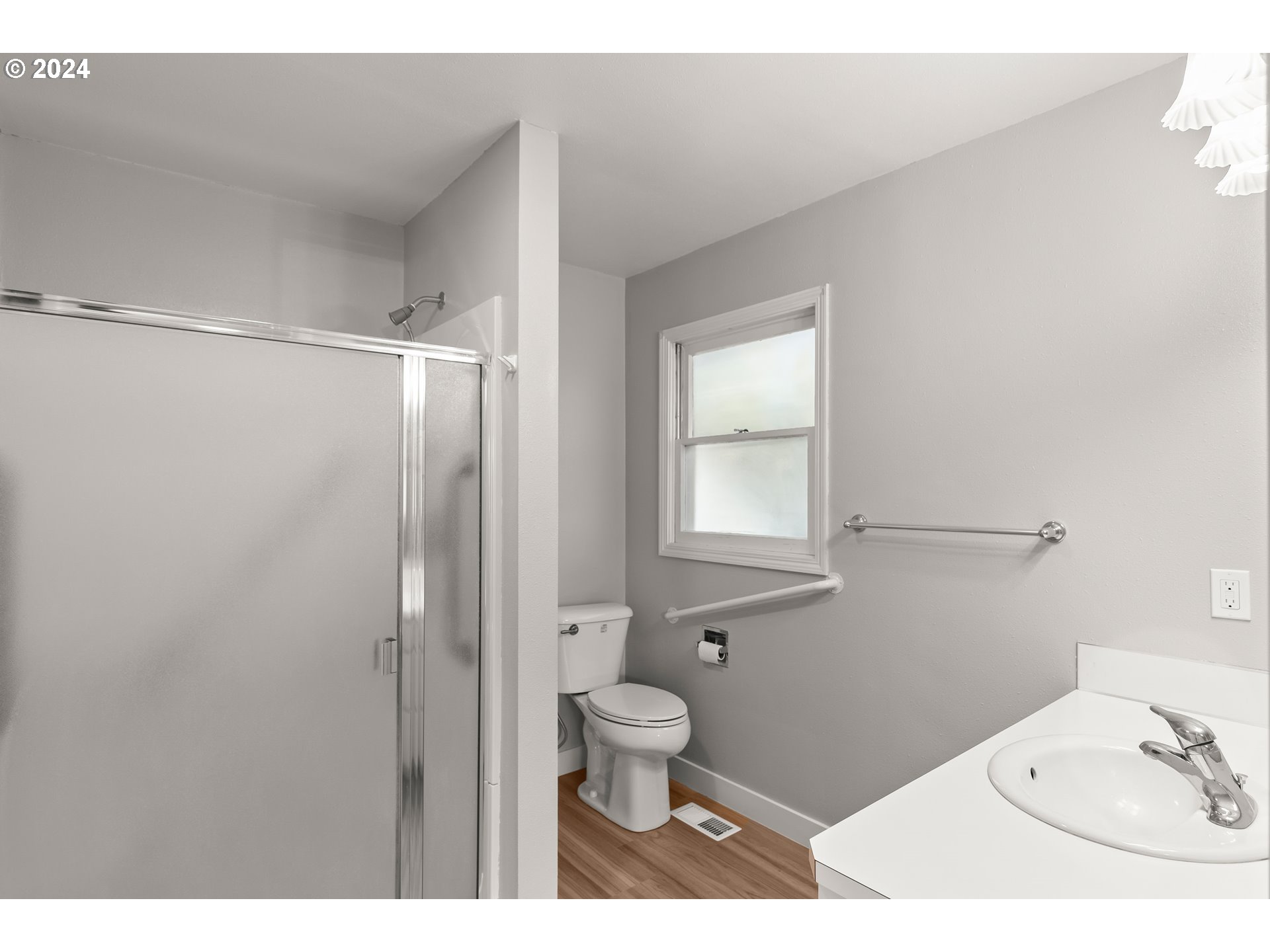 1902 Northwest Springhill Drive Albany, OR 97321 - Photo 15 of 29 Gallery Image 15