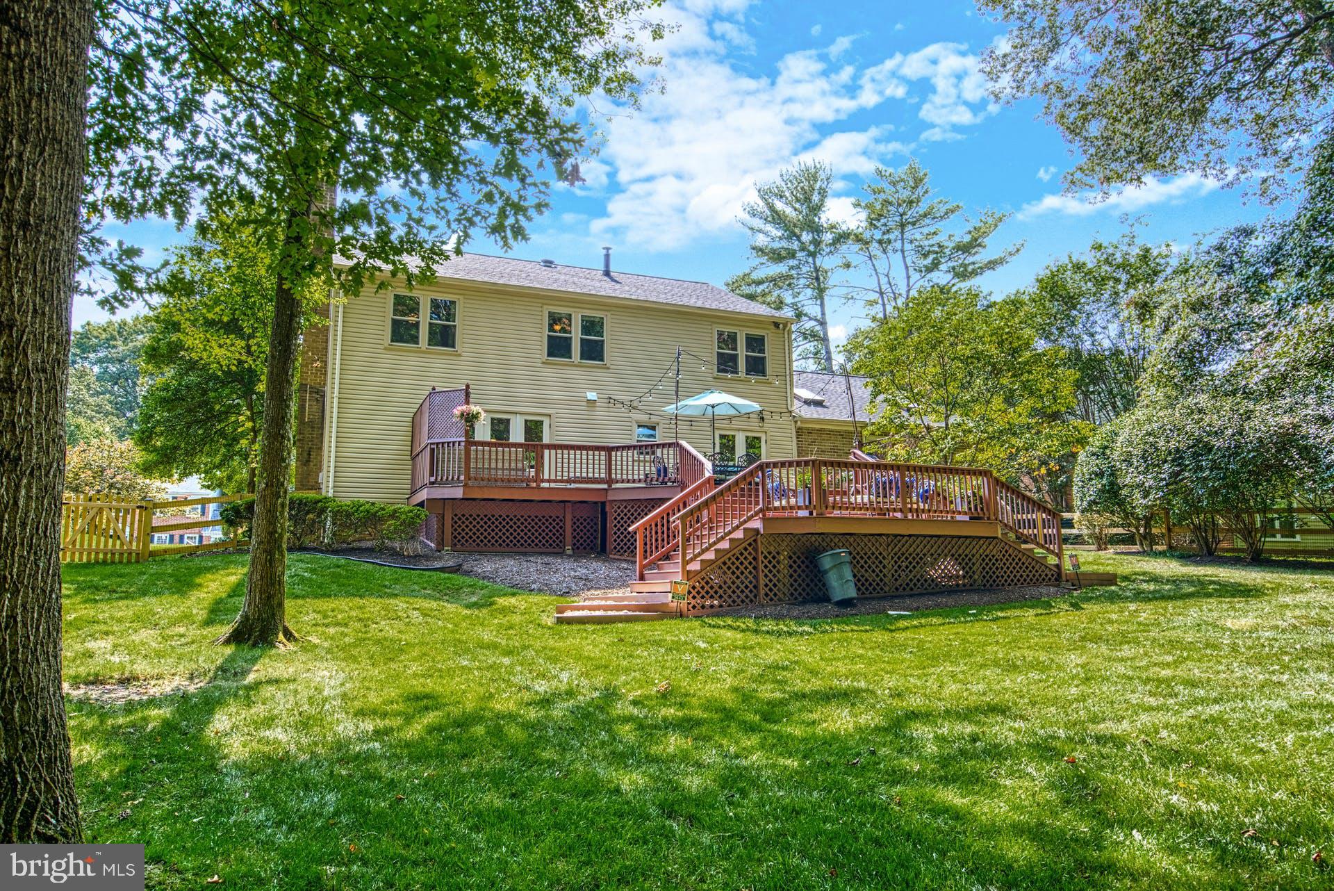 2643 Wild Cherry Place Reston, VA 20191 - Photo 50 of 53 back yard