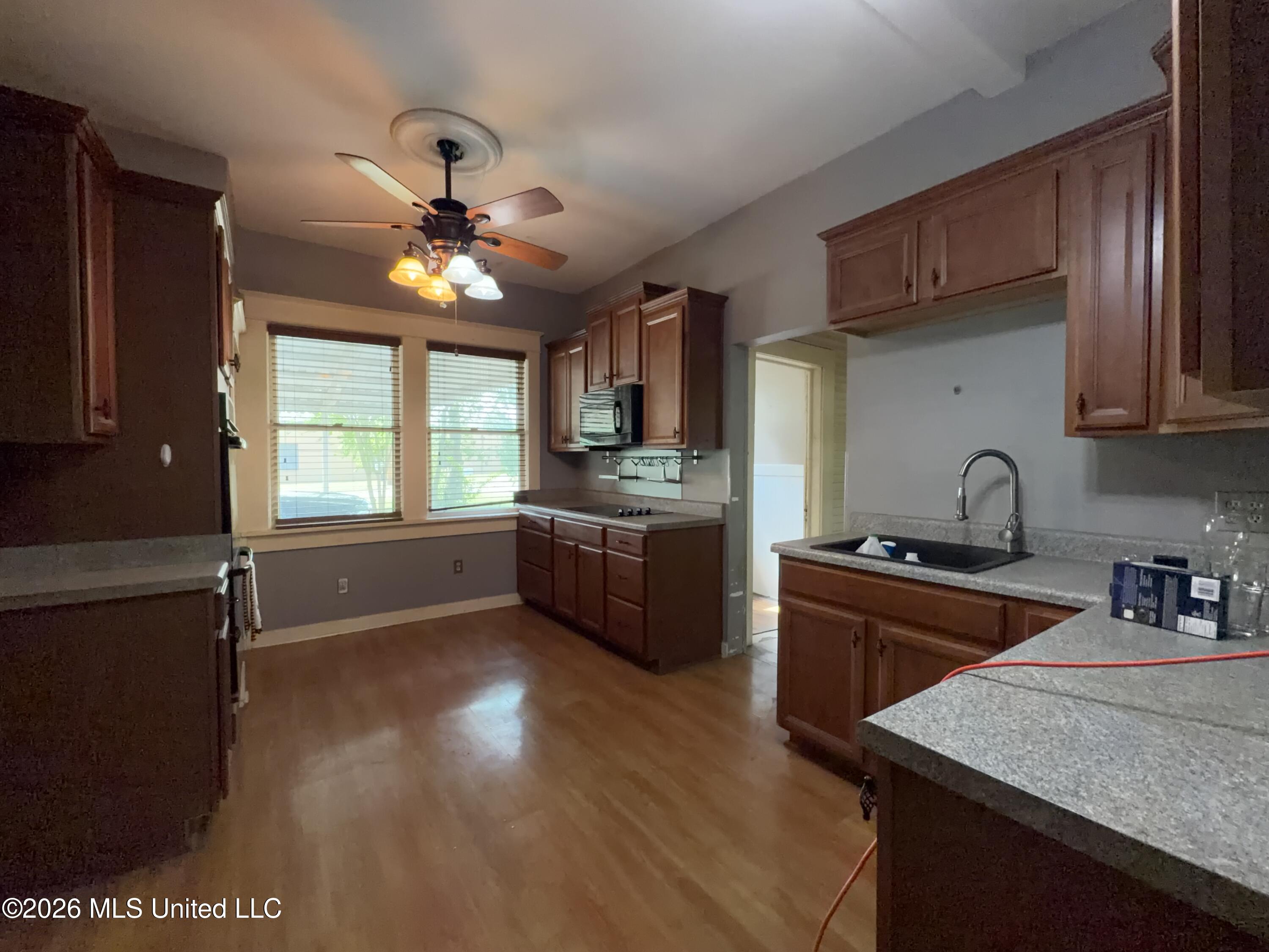 9361 Pigeon Roost Road Olive Branch, MS 38654 - Photo 12 of 34 Kitchen 5