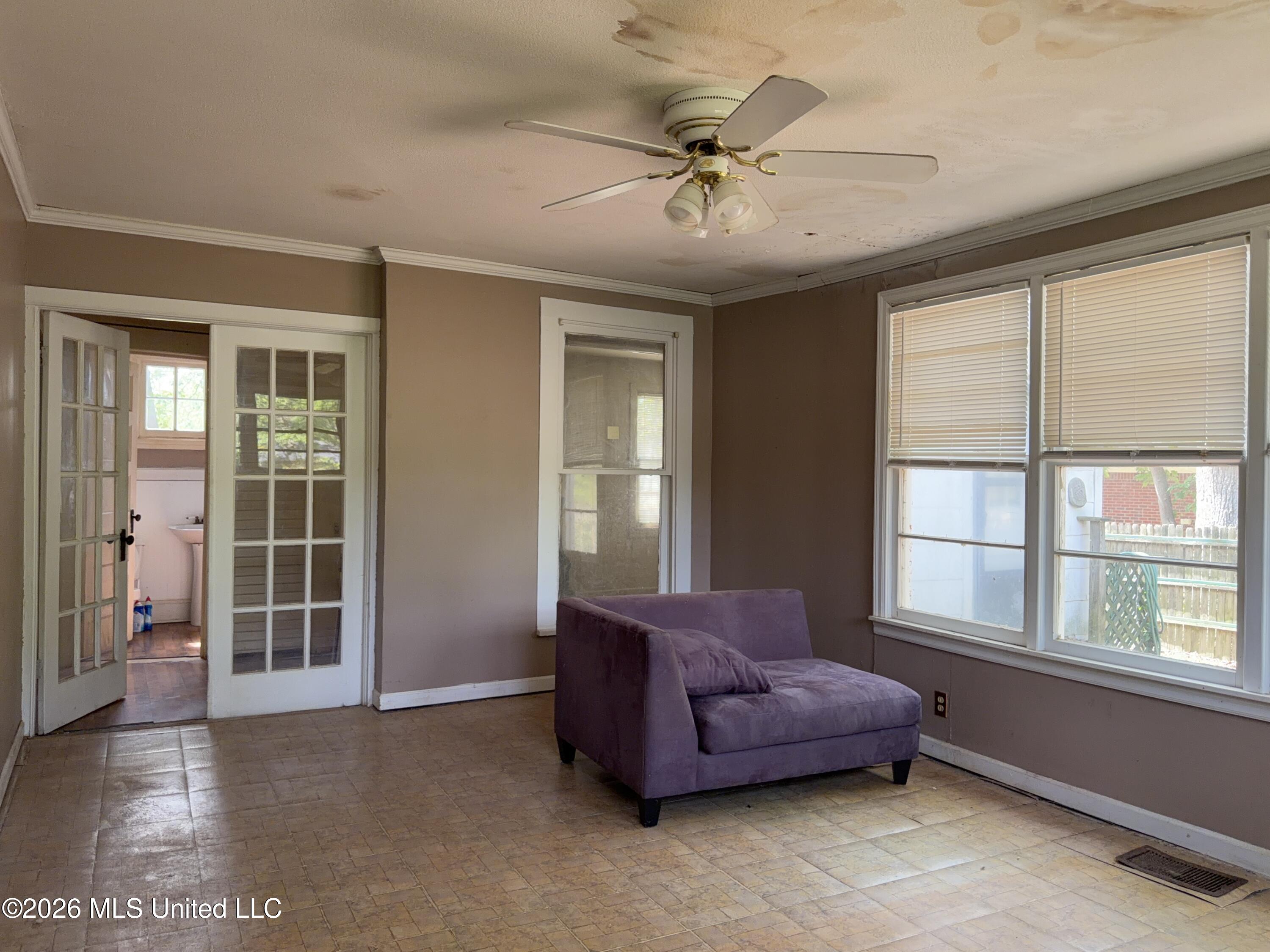 9361 Pigeon Roost Road Olive Branch, MS 38654 - Photo 17 of 34 Sunroom