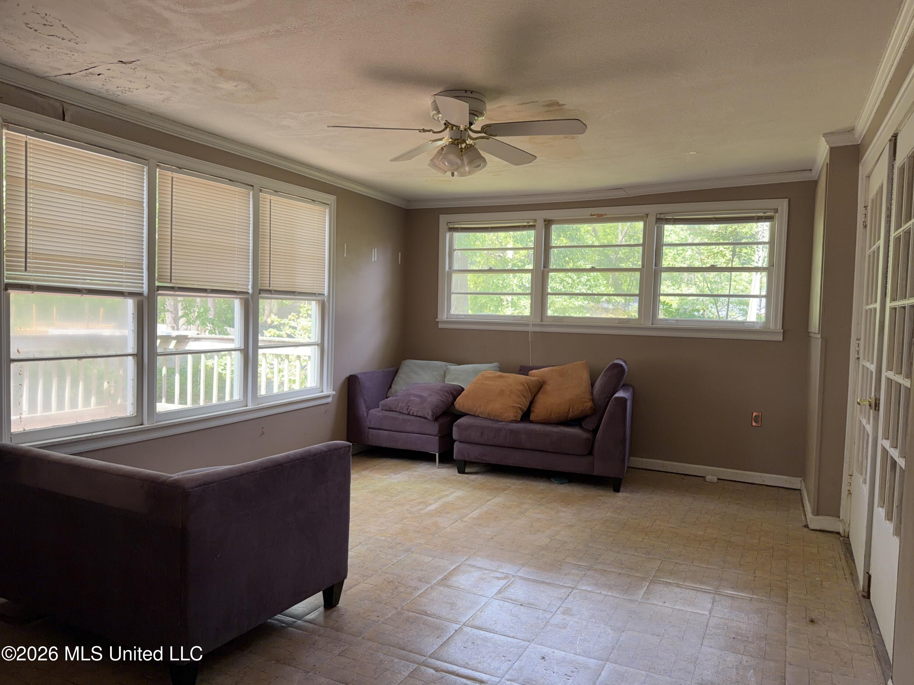9361 Pigeon Roost Road Olive Branch, MS 38654 - Photo 18 of 34 Sunroom 2