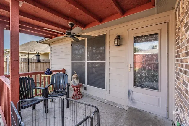 $280,000 | 2937 Mayfair Lane, Lancaster, TX 75134