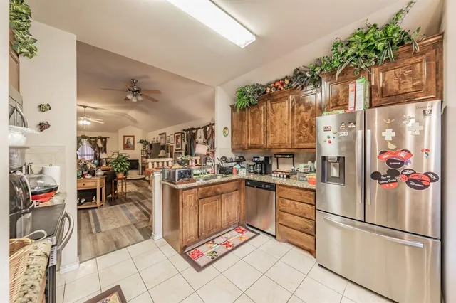 $280,000 | 2937 Mayfair Lane, Lancaster, TX 75134