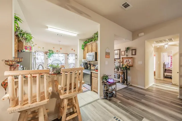 $280,000 | 2937 Mayfair Lane, Lancaster, TX 75134