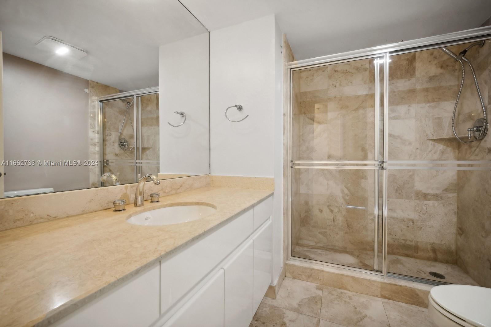 540 Brickell Key Drive, Unit 1413 Miami, FL 33131 - Photo 13 of 19 Gallery Image 13