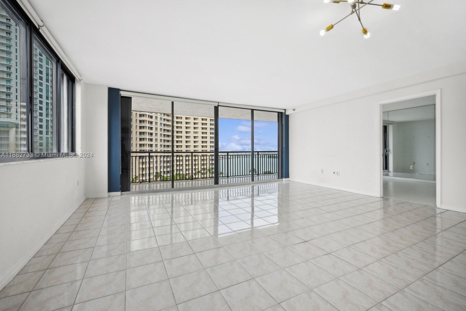 540 Brickell Key Drive, Unit 1413 Miami, FL 33131 - Photo 8 of 19 Gallery Image 8