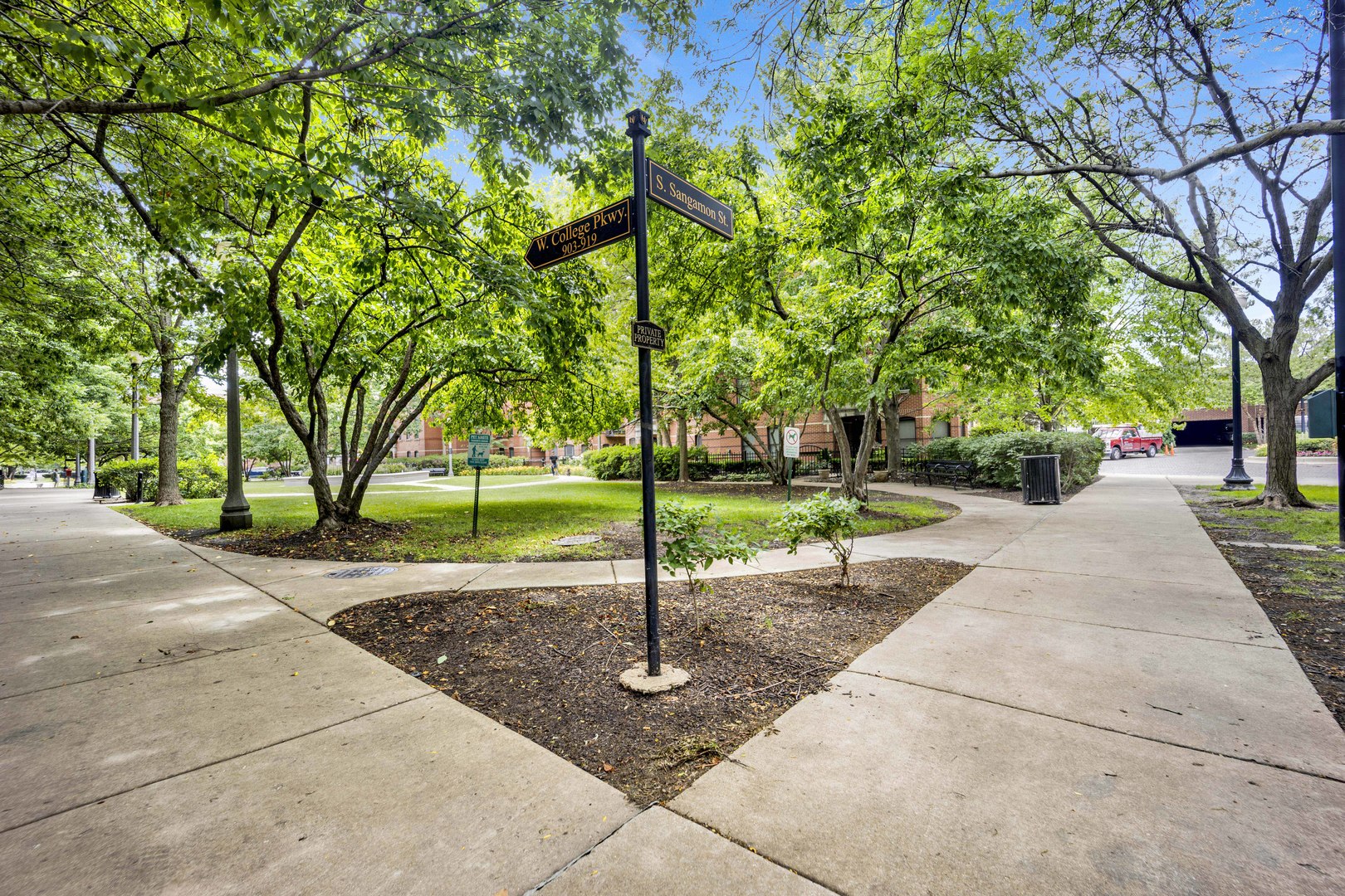 1414 South Halsted Street, Unit 3A Chicago, IL 60607 - Photo 32 of 62 a view of a park with tree s