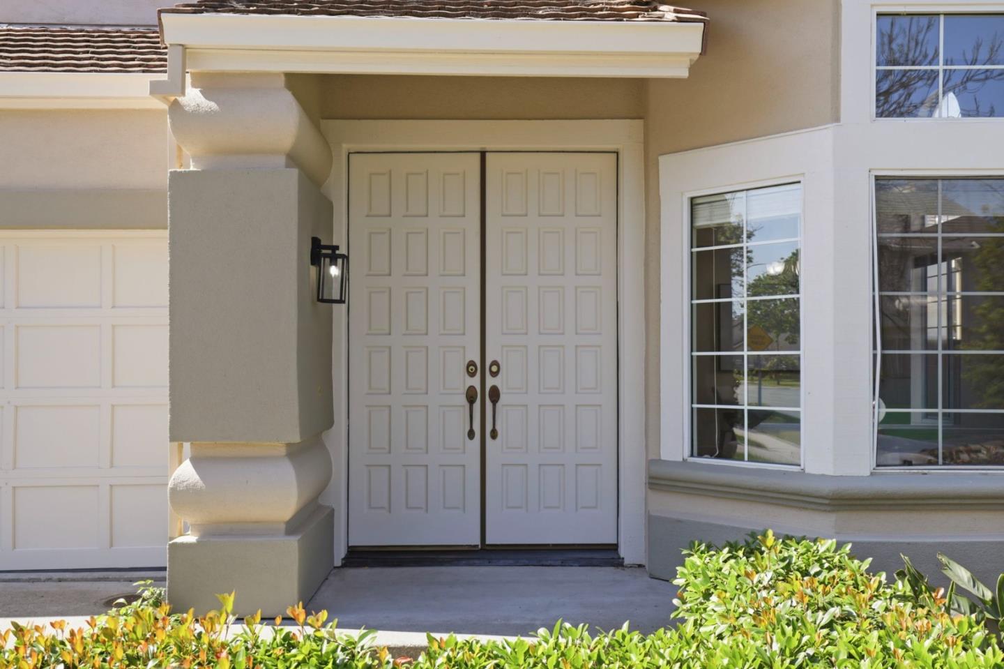 34237 Tupelo Street Fremont, CA 94555 - Photo 4 of 33 a view of a door