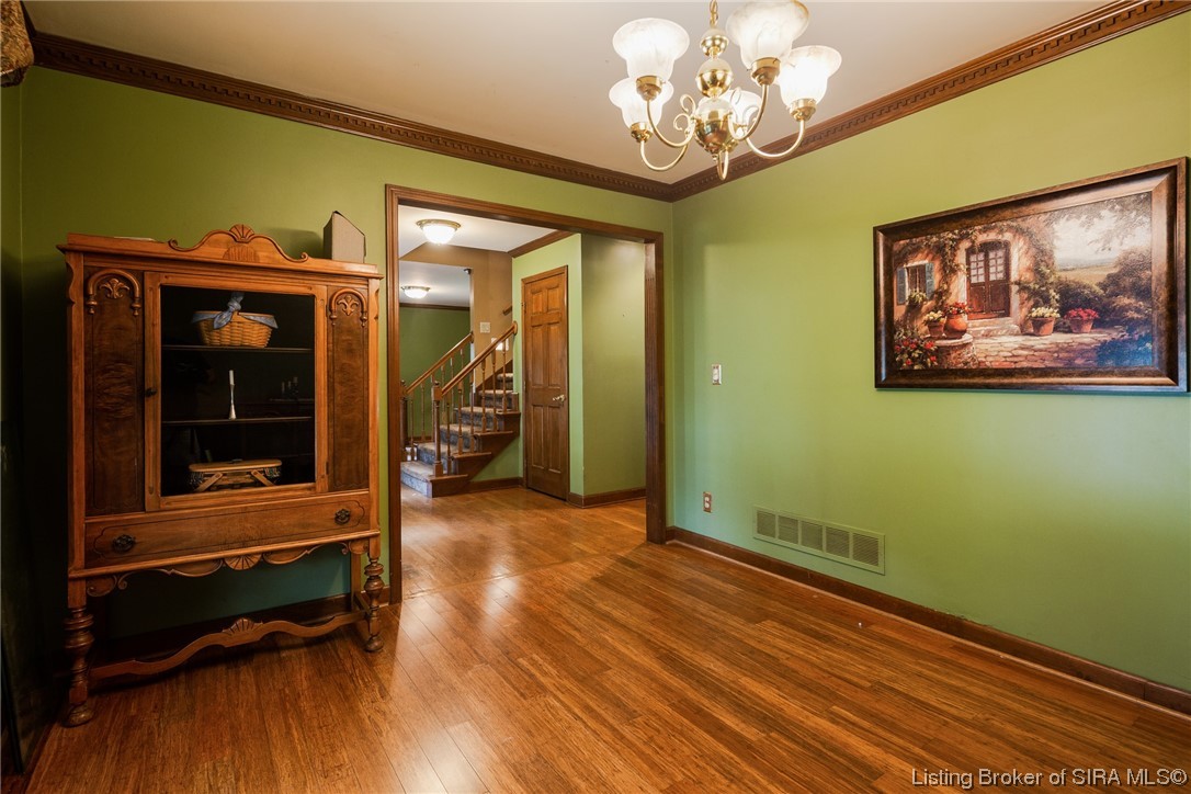 6103 Randa Lee Court Georgetown, IN 47122 - Photo 12 of 78