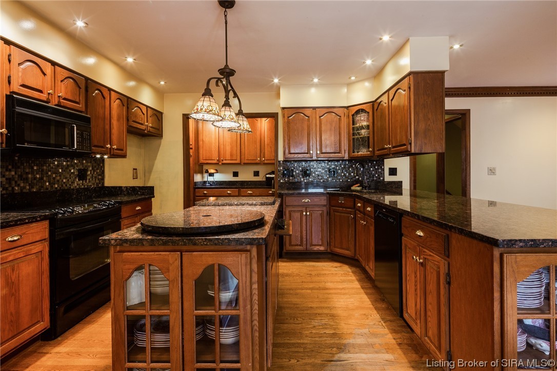 6103 Randa Lee Court Georgetown, IN 47122 - Photo 23 of 78