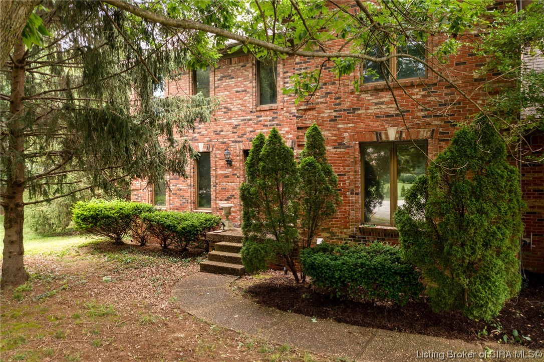 6103 Randa Lee Court Georgetown, IN 47122 - Photo 4 of 78
