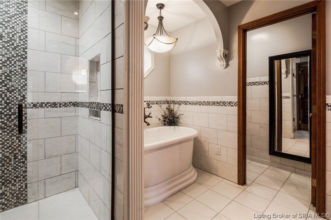 6103 Randa Lee Court Georgetown, IN 47122 - Photo 47 of 78