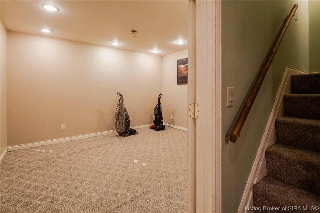 6103 Randa Lee Court Georgetown, IN 47122 - Photo 57 of 78
