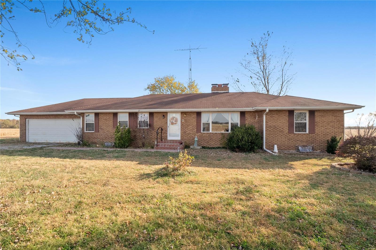 1652 Red Stripe Road Odin, IL 62870 - Photo 1 of 43