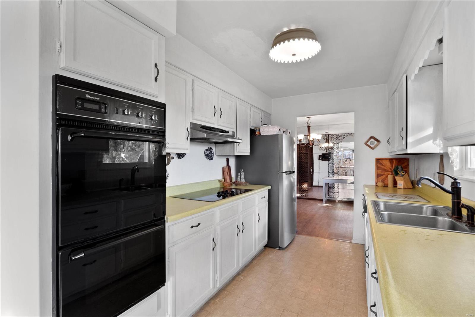 1652 Red Stripe Road Odin, IL 62870 - Photo 14 of 43