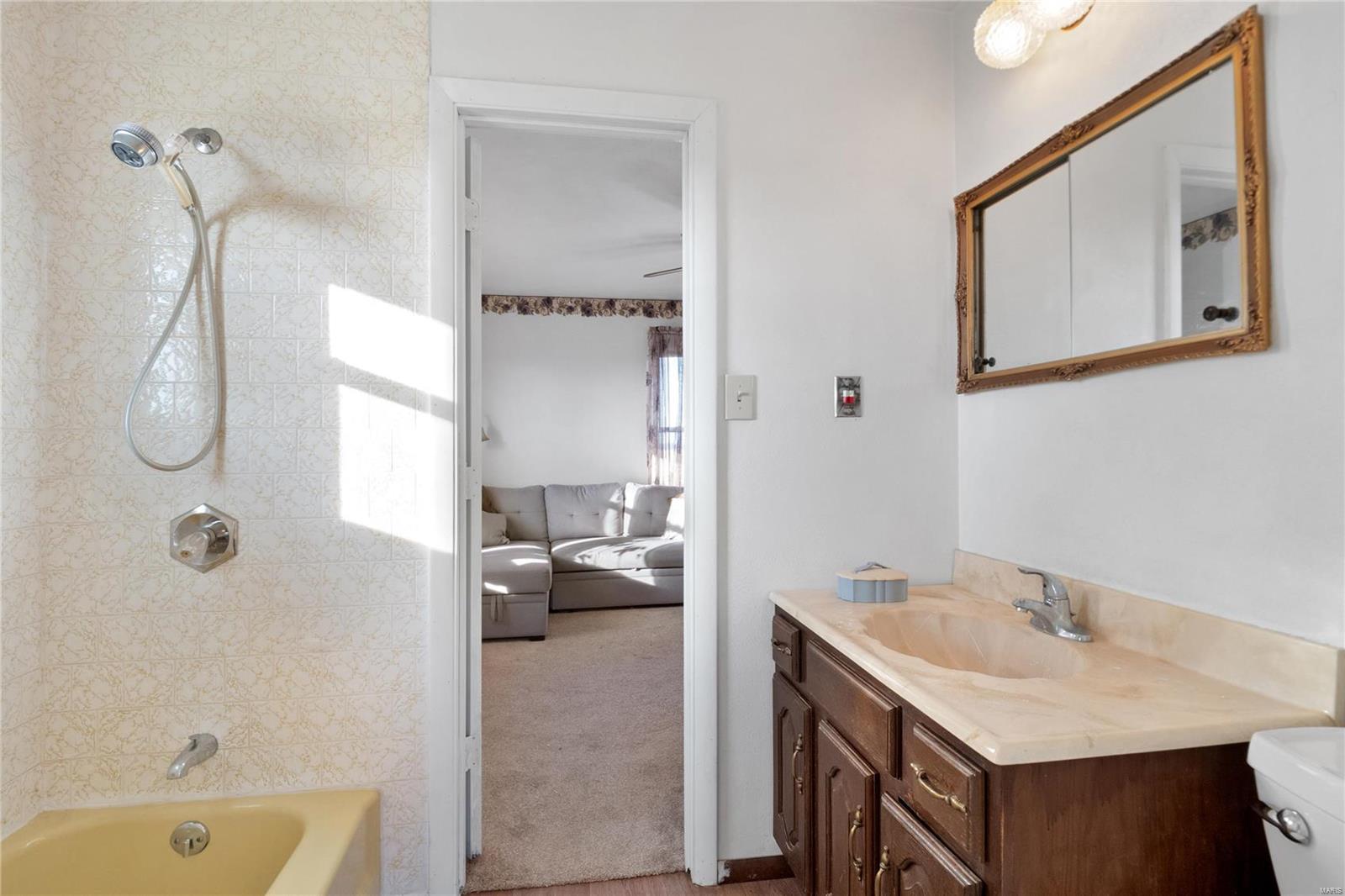 1652 Red Stripe Road Odin, IL 62870 - Photo 19 of 43