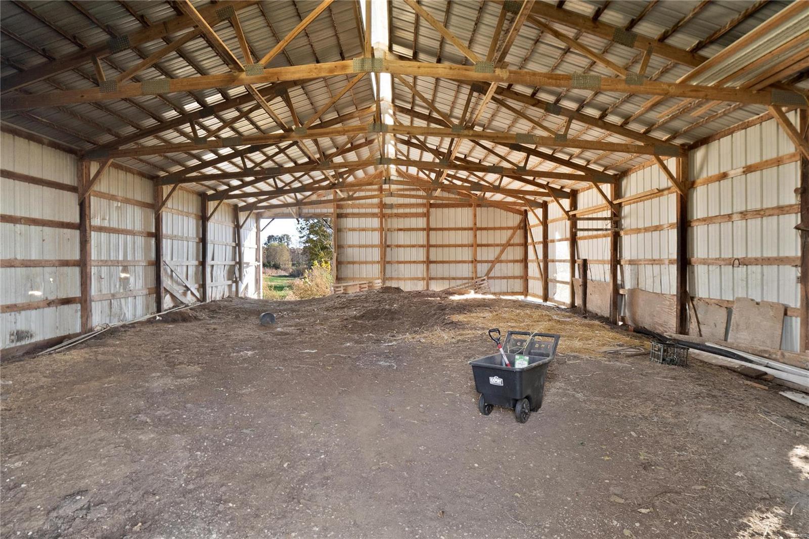 1652 Red Stripe Road Odin, IL 62870 - Photo 6 of 43