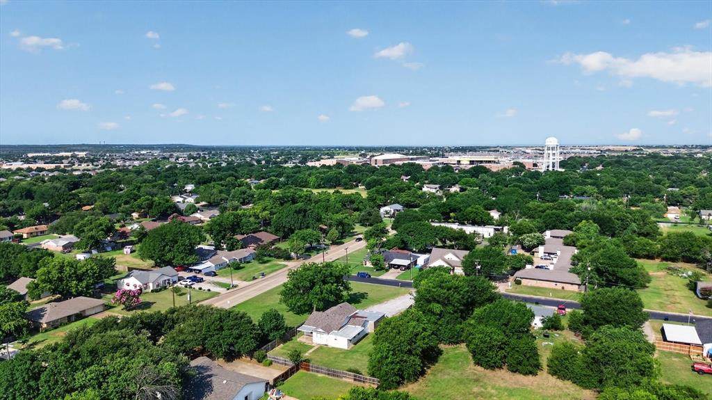620 West Main Street Crowley, TX 76036 - Photo 26 of 33