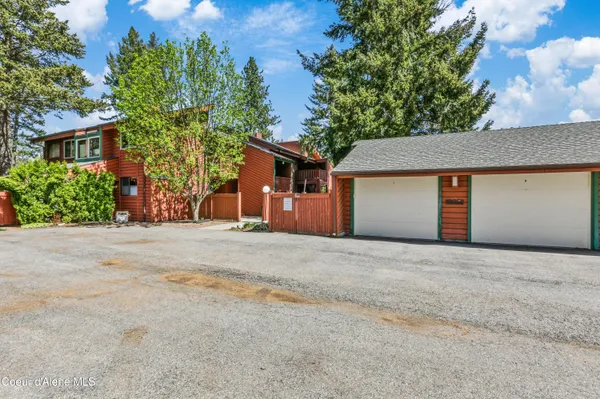 $395,000 | 5299 West Green Court, Unit 11, Rathdrum, ID 83858