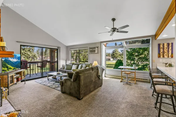 $395,000 | 5299 West Green Court, Unit 11, Rathdrum, ID 83858