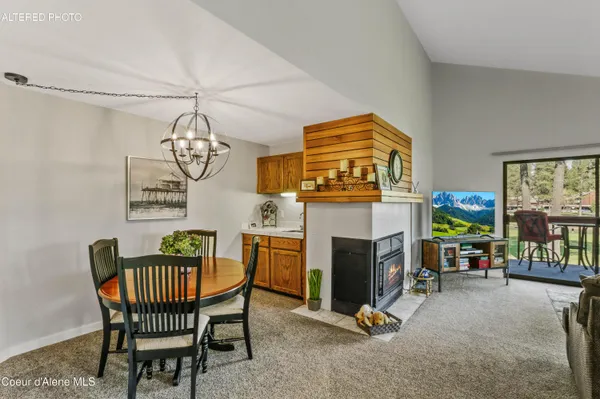 $395,000 | 5299 West Green Court, Unit 11, Rathdrum, ID 83858