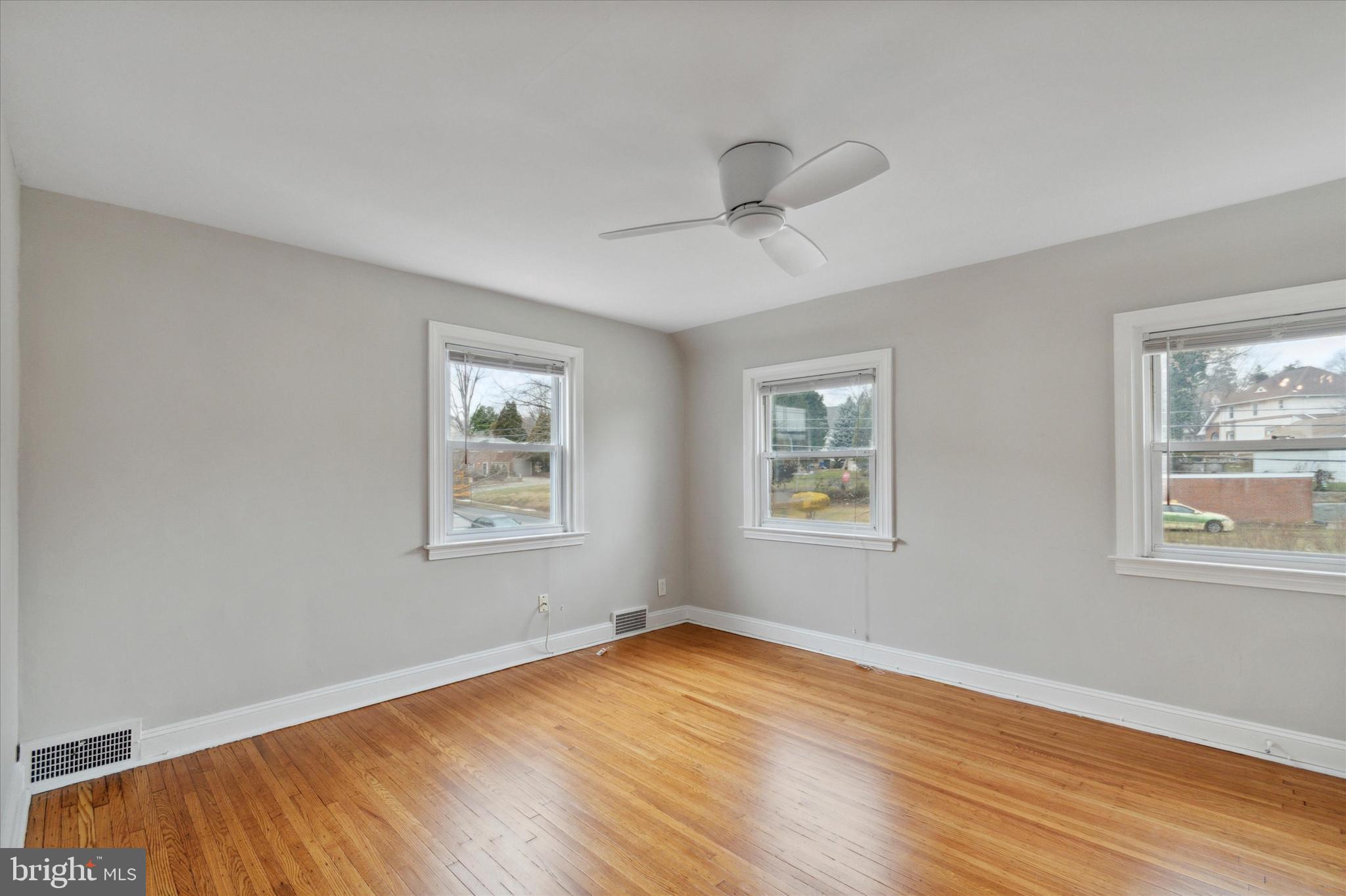 174 Marshall Road Lansdowne, PA 19050 - Photo 14 of 19 Bedroom 2