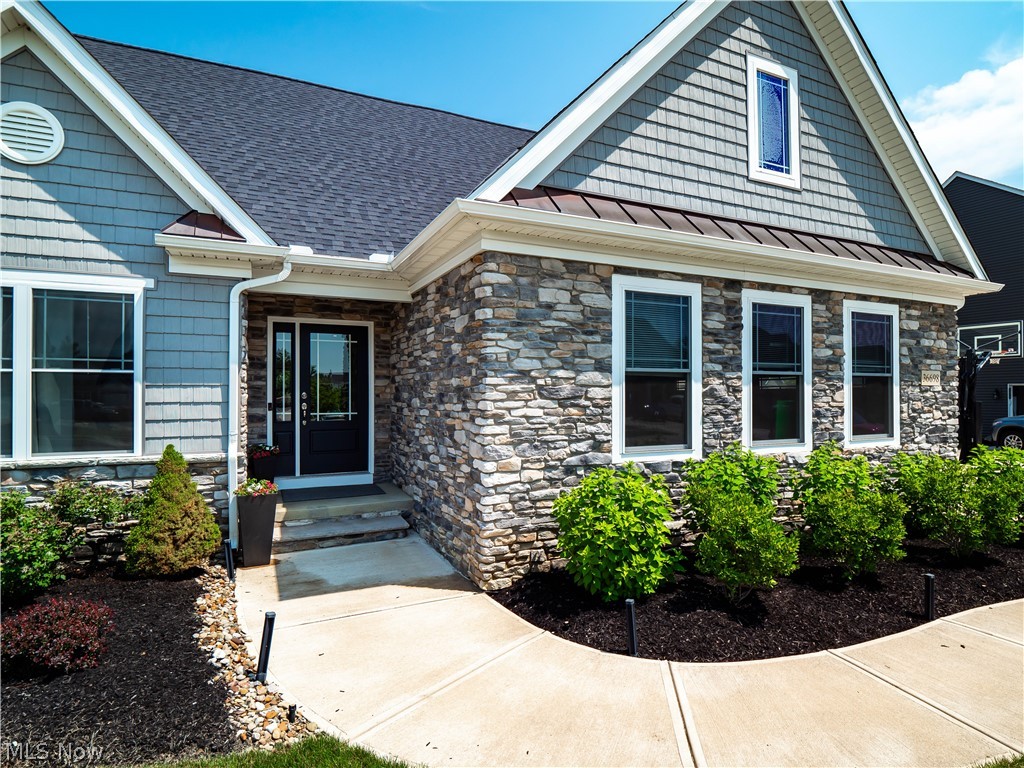 36698 Amalfi Road North Ridgeville, OH 44039 - Photo 5 of 42
