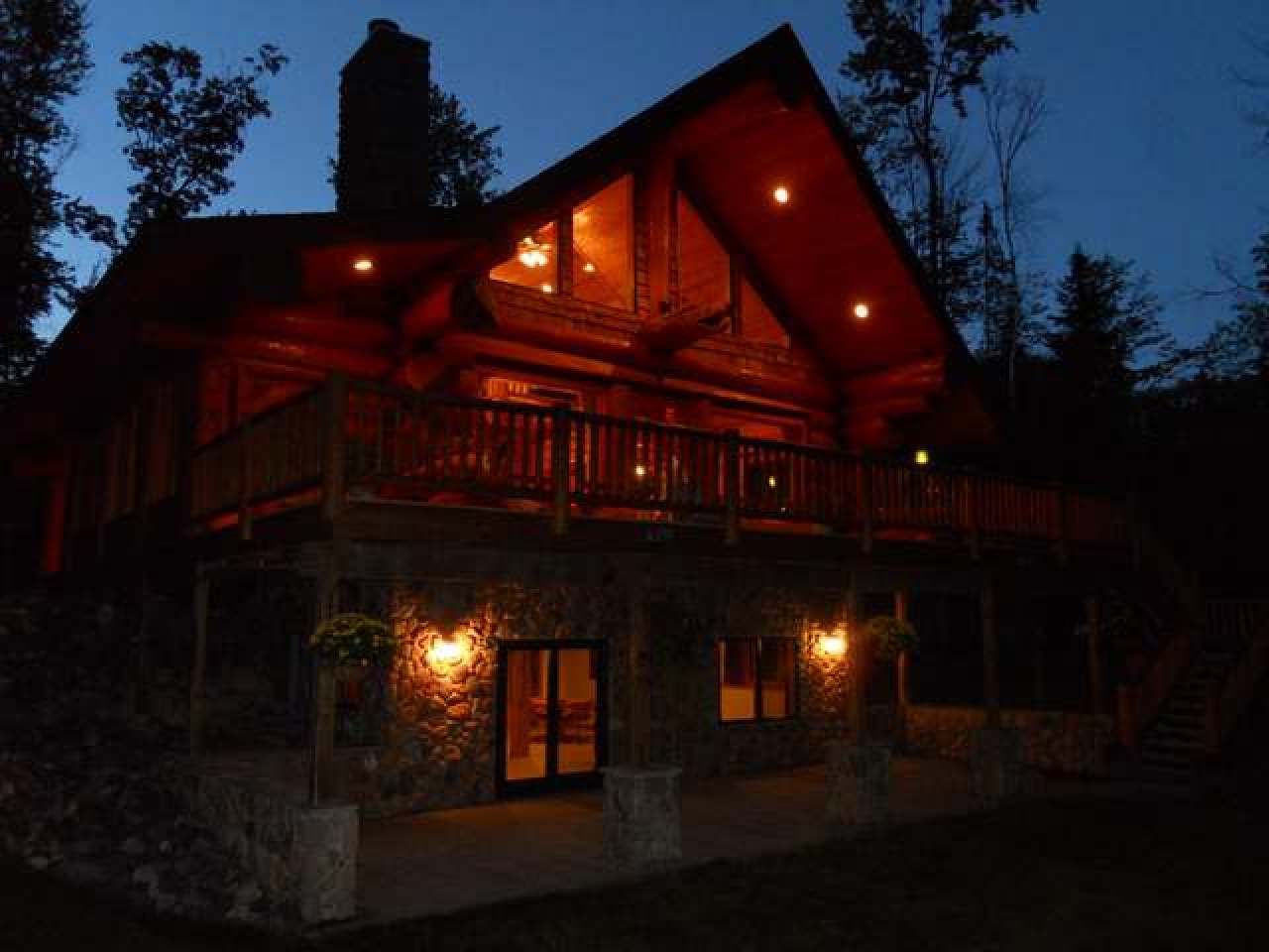 6535 Garrett's Trail Rhinelander, WI 54501 - Photo 2 of 54 Gallery Image 2