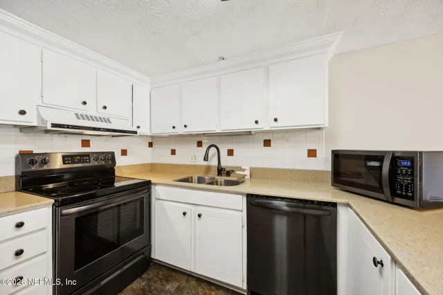 $145,000 | 4358 Timuquana Road, Unit 214, Jacksonville, FL 32210