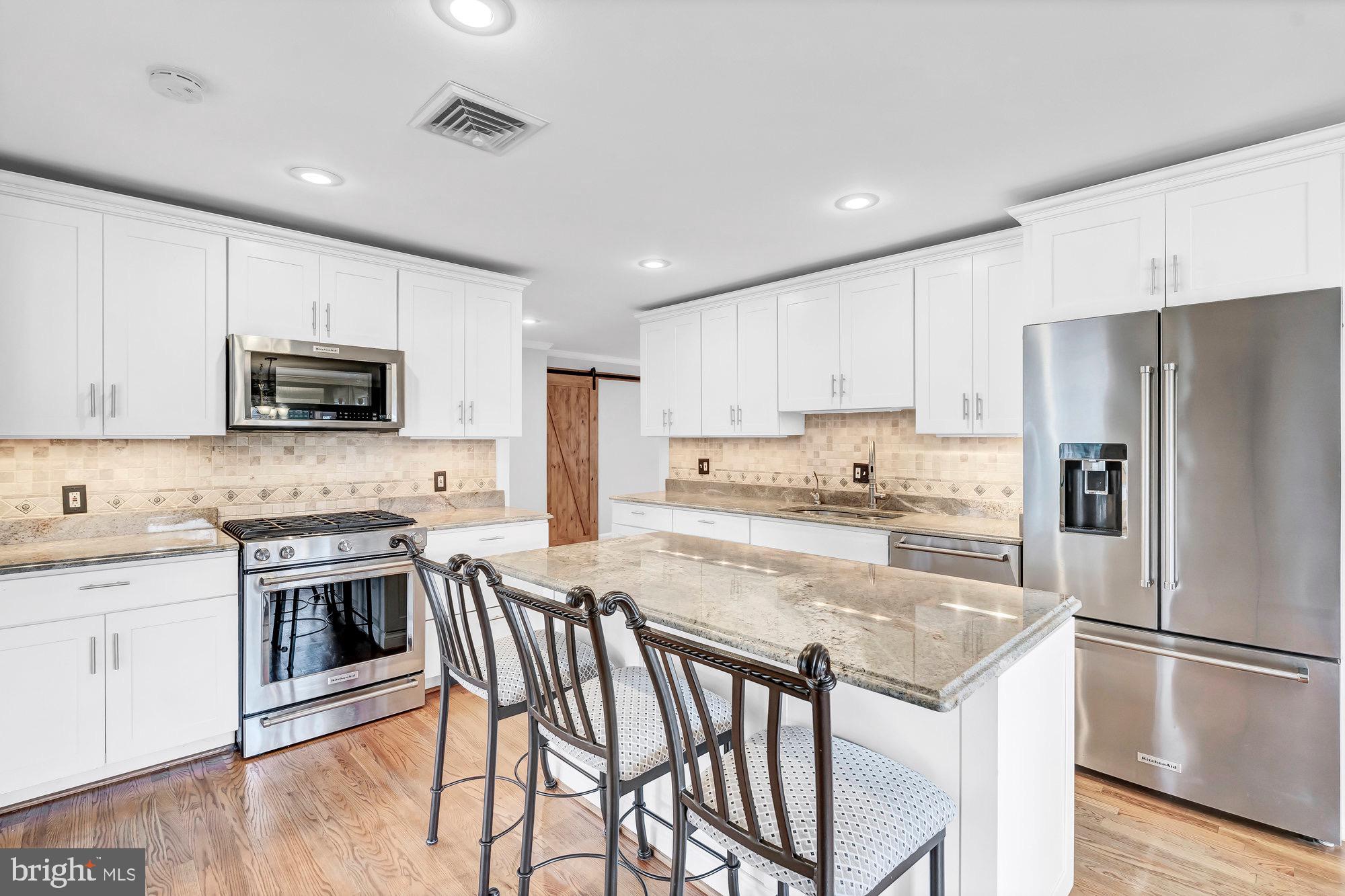 9621 Atwood Road Vienna, VA 22182 - Photo 17 of 99