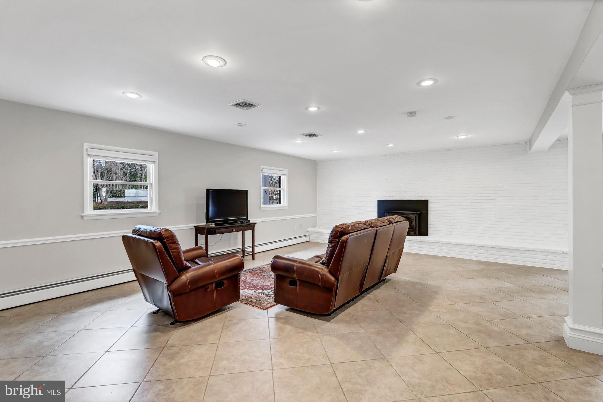 9621 Atwood Road Vienna, VA 22182 - Photo 53 of 99