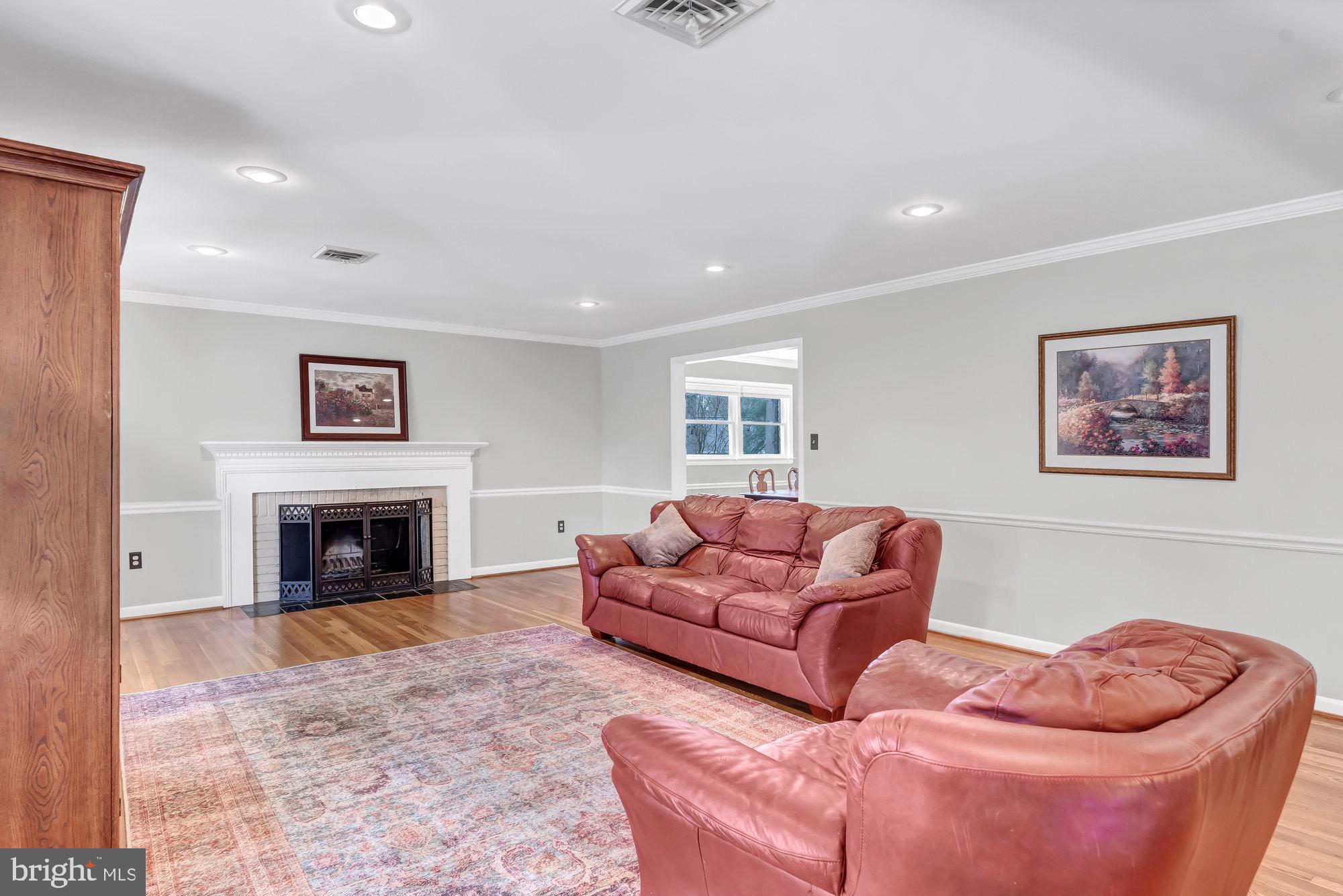 9621 Atwood Road Vienna, VA 22182 - Photo 8 of 99
